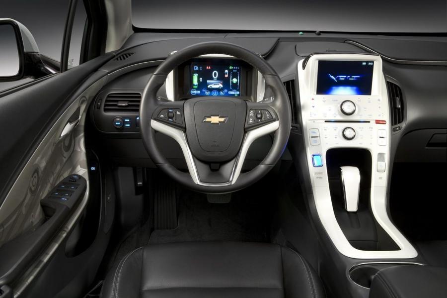  Chevrolet Volt 2011 года  (фото 36 из 356)